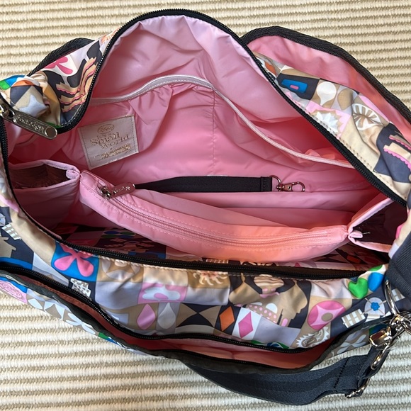 LeSportsac Disney small world Global Journey Baby bag - Picture 13 of 16